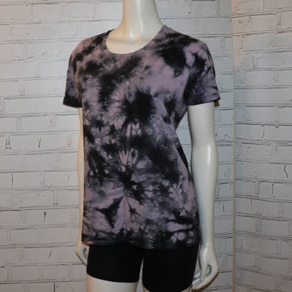 Vintagejelyfish Tops - 🌀💜 Black & Purple Tie-Dye Tee · Size M · Soft Cotton Feel